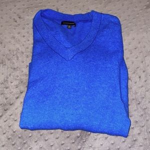 EUC - Banana Republic V-neck Sweater